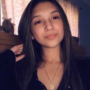 Meet your Posher, Luz